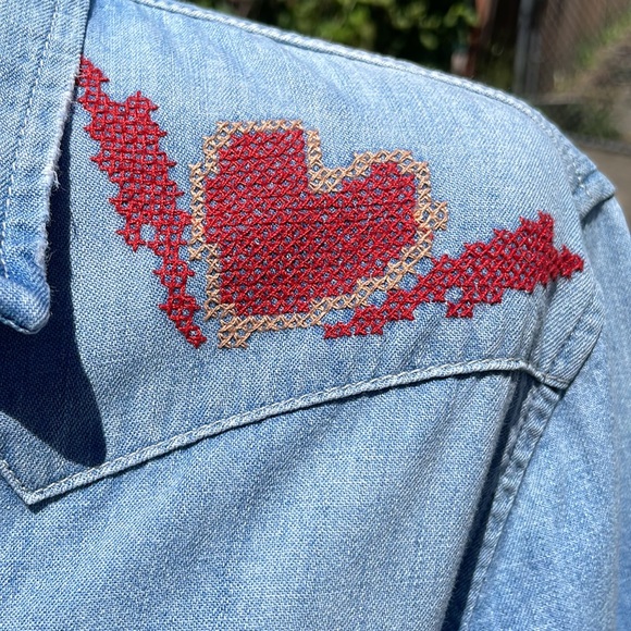 MOTHER | All my ex's embroidered denim shirt (Surf Girl School) - Picture 10 of 16